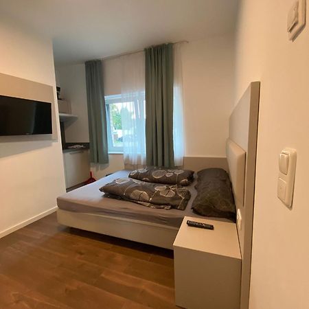 Moebiliertes Apartment Hamburg Eksteriør bilde