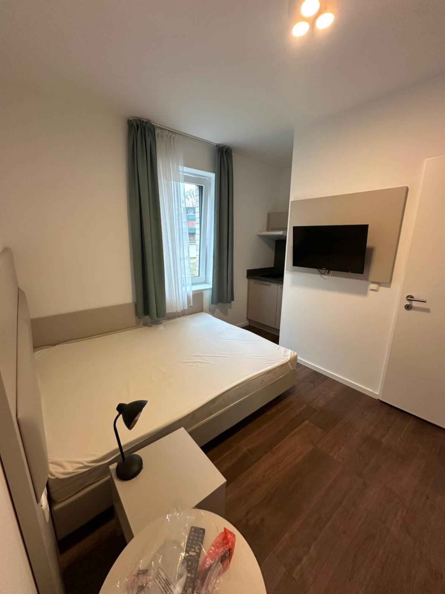 Moebiliertes Apartment Hamburg Eksteriør bilde